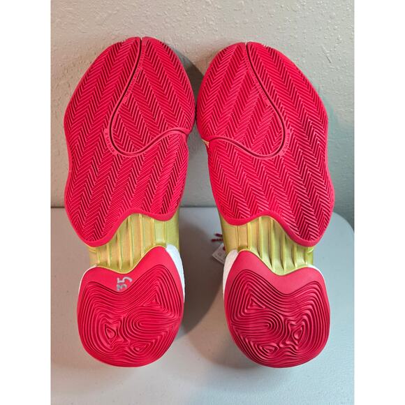 NWT Adidas Pharrell x Crazy BYW \